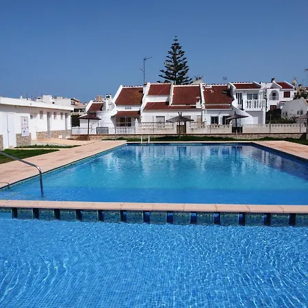 Casa Cuco Playa Locos Holiday home *